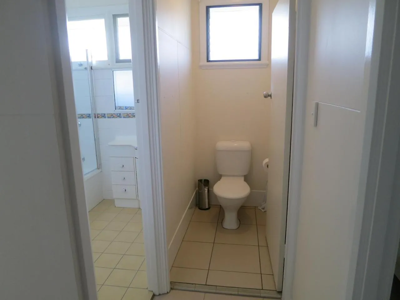 Edge Hill Clean & Green Cairns, 7 Minutes From The Airport, 7 Minutes To Cairns Cbd & Reef Fleet Terminal Semesterbostad